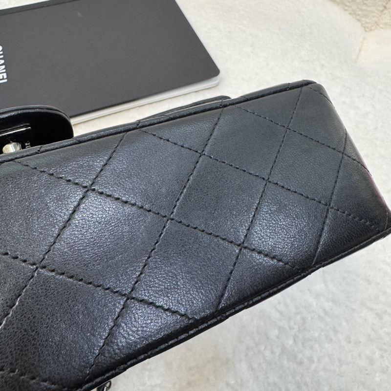 🕯️超優惠香奈兒CHANEL Classic Flap 25cm黑銀羊皮雙蓋口蓋包 A01112優雅大氣 🖤-19