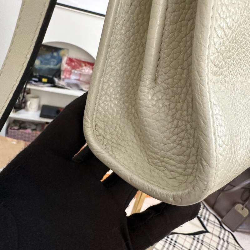 Dior 白色手提 斜背包 豬鼻扣荔枝牛皮-11