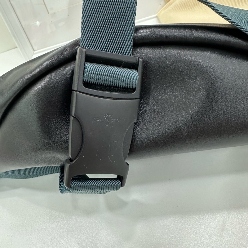 Lv 路易威登 黑色棋盤格帆布拼皮Discovery Bumbag系列腰包 47*9*20cm 19年編碼-5