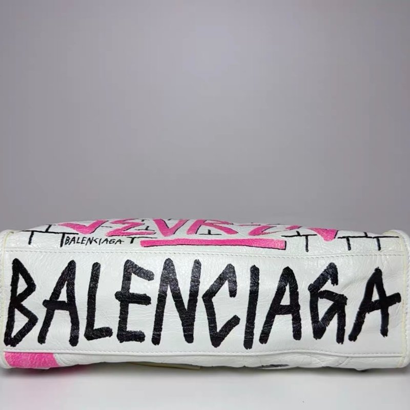 Balenciaga巴黎世家限量款白色塗鴉機車包 23.5cm x 16cm 98新鏡子 肩帶 塵袋-6