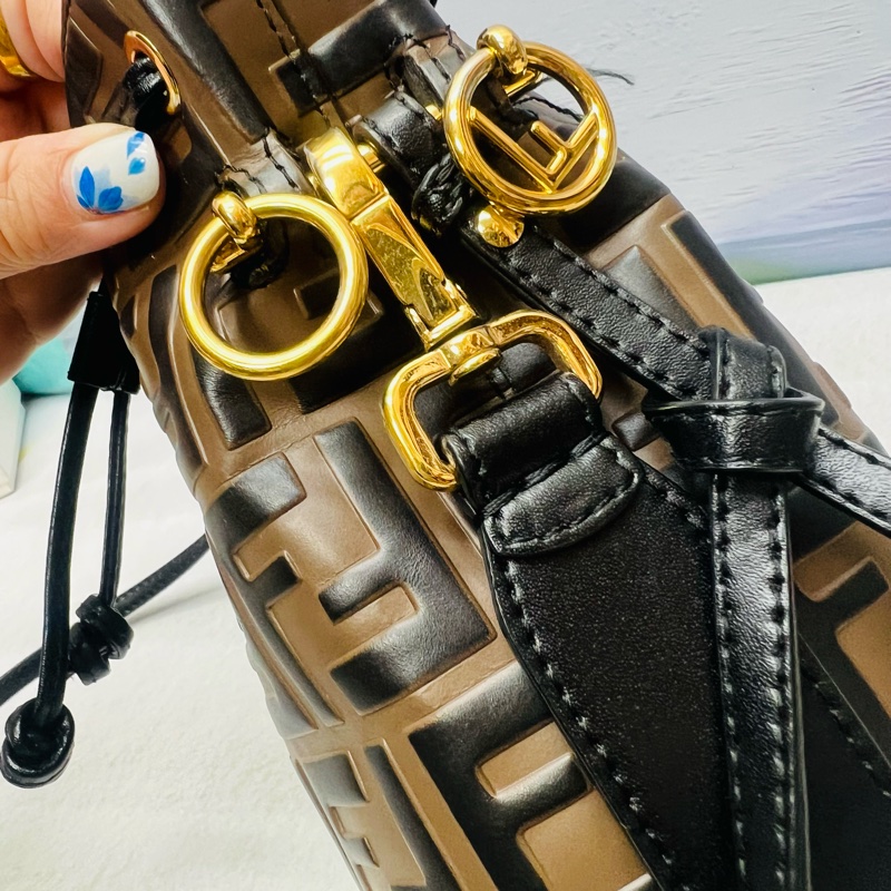 Fendi 水桶包-1