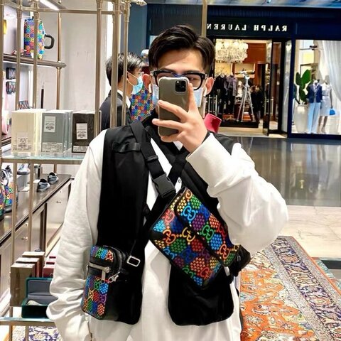 Gucci  Psychedelic 魔幻跳跳糖彩色老花 帆布拼皮 胸包腰包 24 x 16 x 3 cm 99新配件塵袋