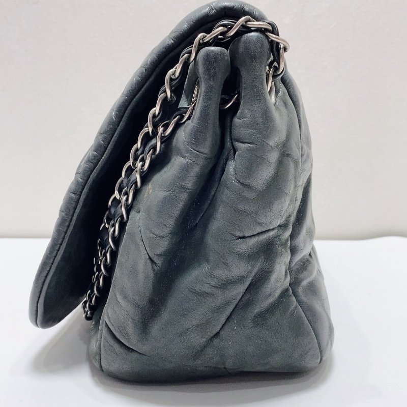 Chanel 黑銀褶皺珠光牛皮  雲朵包鏈條包 24×33×12cm 98新配件塵袋-3