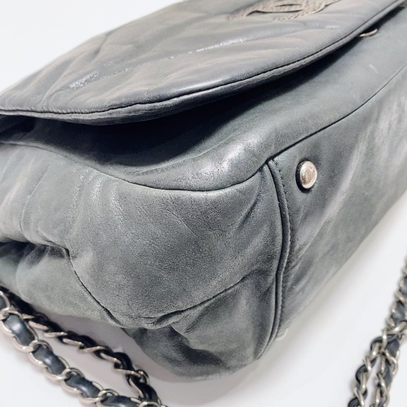 Chanel 黑銀褶皺珠光牛皮  雲朵包鏈條包 24×33×12cm 98新配件塵袋-5