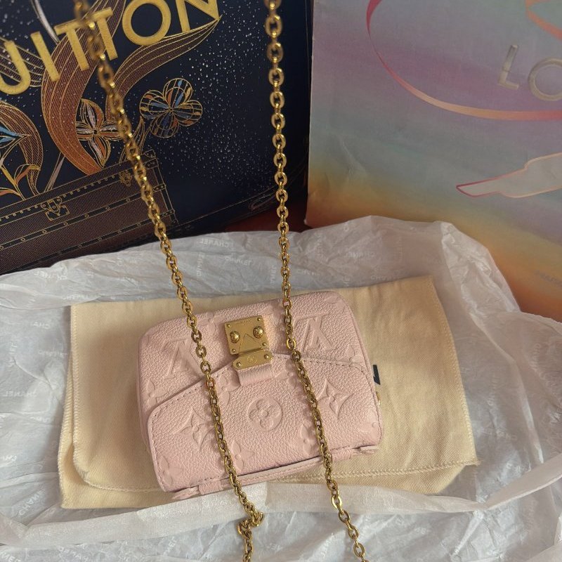 近新品 路易威登/Louis Vuitton 櫻花粉Micro Metis mini郵差包 鏈條肩背包芯片款-9