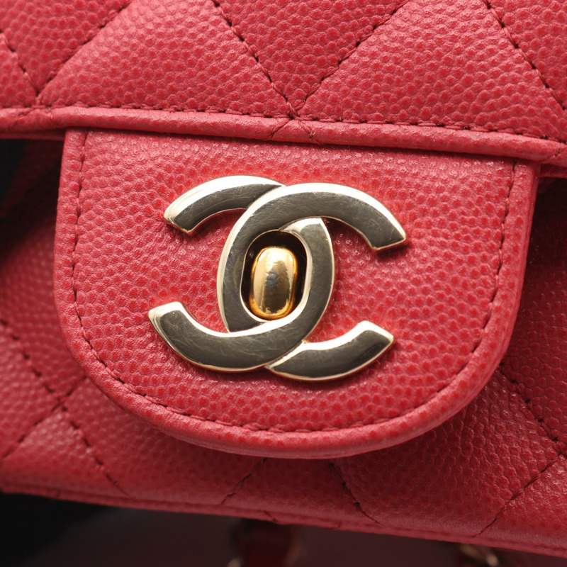 香奈兒迷你絎縫鏈條肩背斜背包，小牛皮，粉紅色，金色五金，二手 CC-6