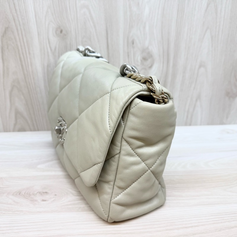 Chanel（超新✨鼠尾草灰中號19包/AS1161B-9