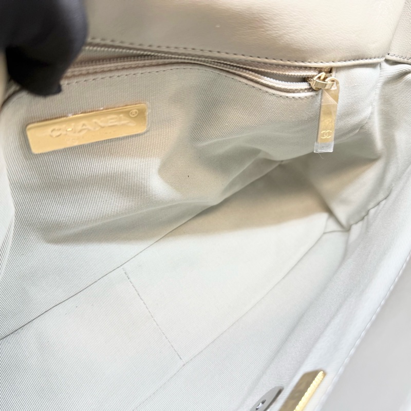 Chanel（超新✨鼠尾草灰中號19包/AS1161B-14