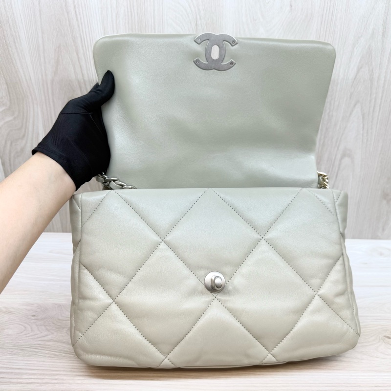 Chanel（超新✨鼠尾草灰中號19包/AS1161B-16