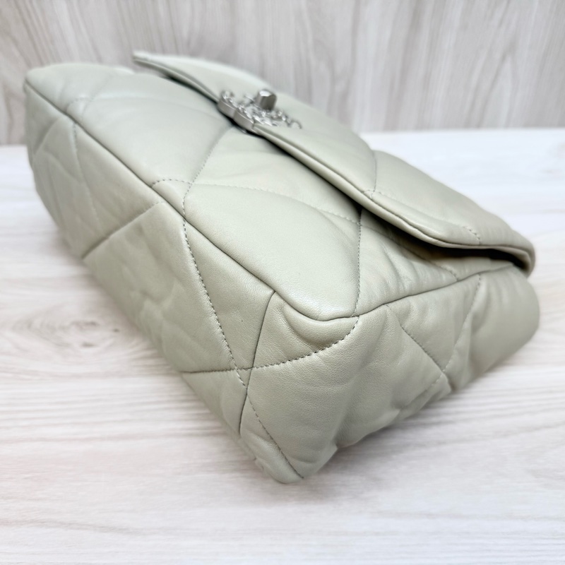 Chanel（超新✨鼠尾草灰中號19包/AS1161B-18