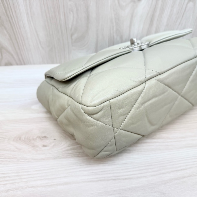 Chanel（超新✨鼠尾草灰中號19包/AS1161B-19