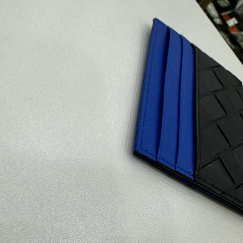 BV葆蝶家牛皮拼色Intrecciato編織卡包-4