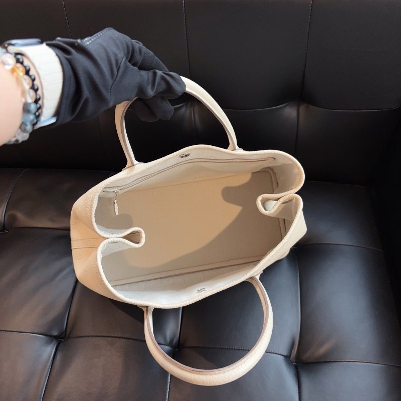 Hermes愛馬仕 Garden Party36花園包 銀扣 冰川白 tc皮-9