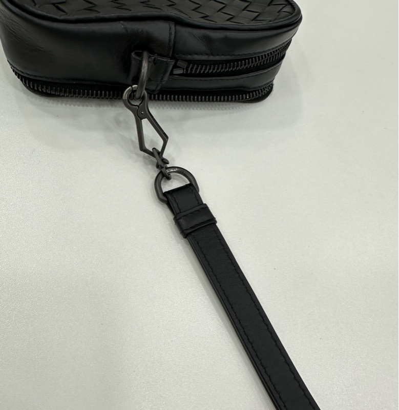 BV Bottega Veneta葆蝶家 黑灰色編長手包 尺寸25*5-6