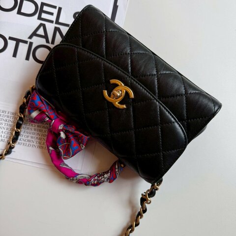 💖化身KITTY貓 Hermes 桃紅拼色TWILLY