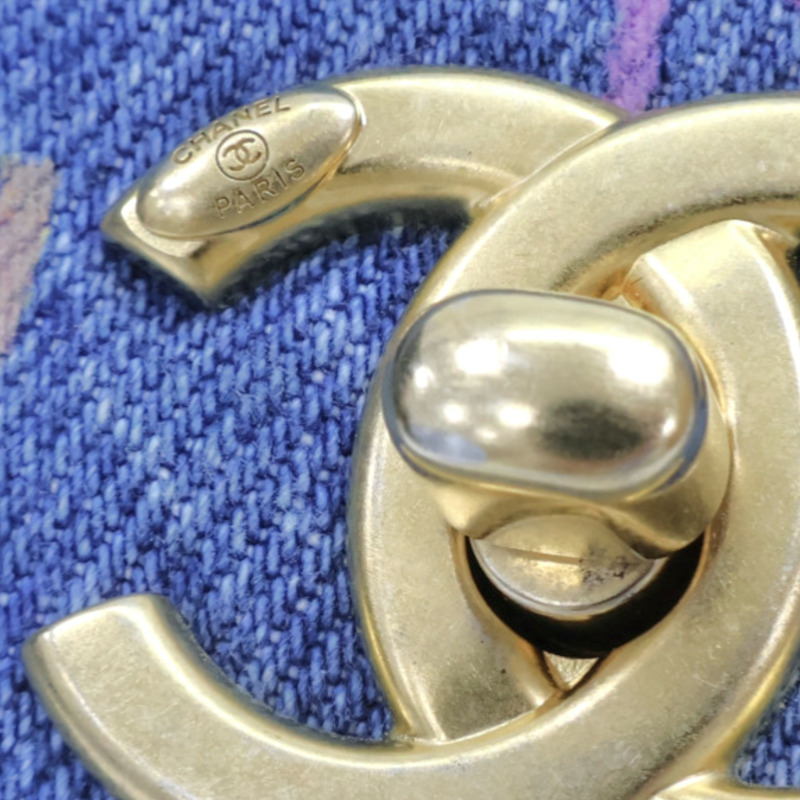 藍色 塗鴉 丹寧 斜背口蓋 Denim Mood 肩背包【CHANEL 香奈兒】 AS3134-15