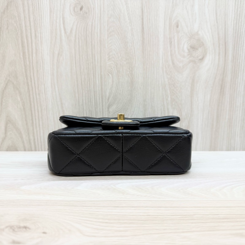 CHANEL (超新✨24S黑金羊皮珍珠方胖AS4868-5