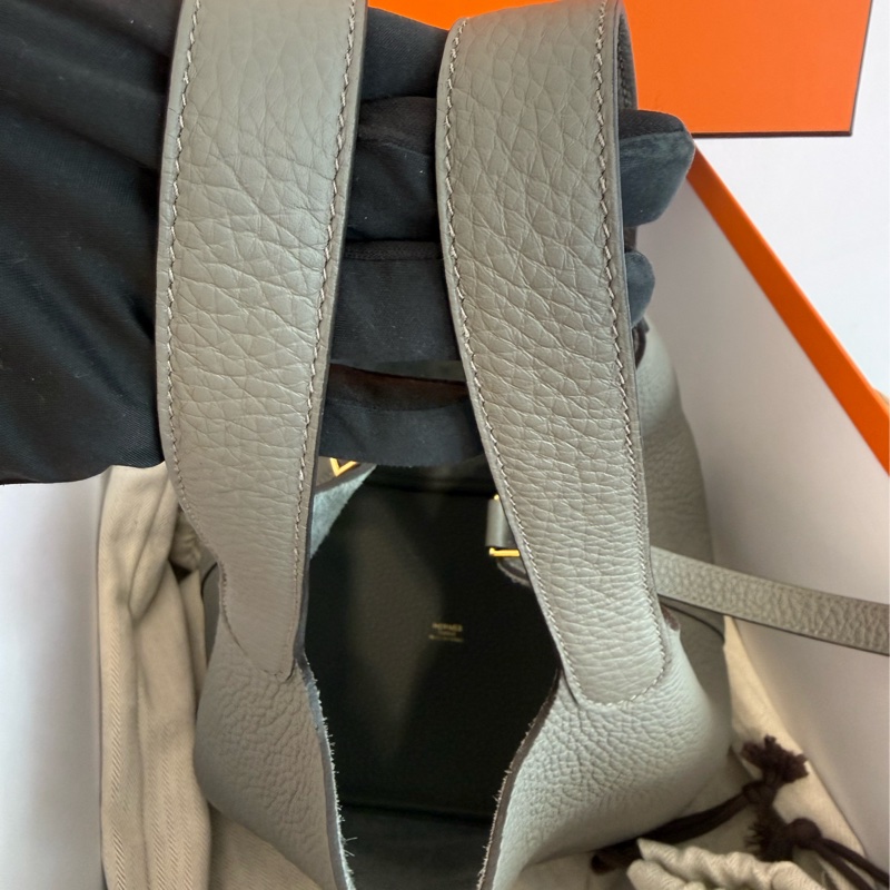 極新HERMES積雨雲灰金釦22cm Picotin水桶包-10