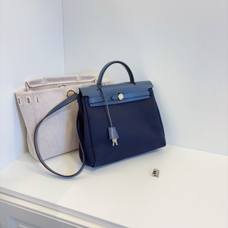 Hermes愛馬仕 Herbag31 深藍色銀扣肩背包-2