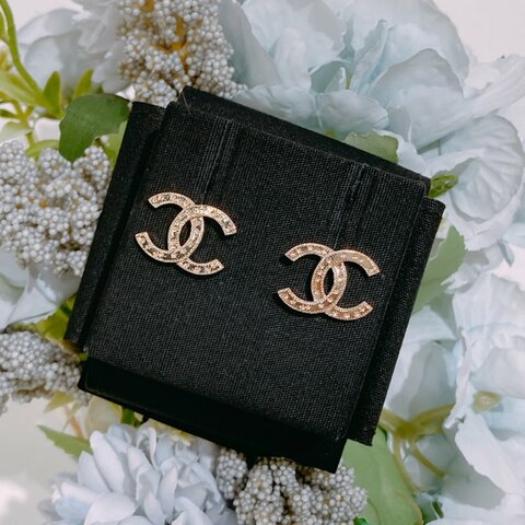 TW4808	Chanel 香奈兒經典CC字耳環 Classic 1.5cm CC Logo Earrings GHW