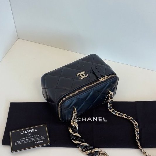 香奈兒/Chanel 黑色淡金扣 化粧包 長盒子 鏈條包-4
