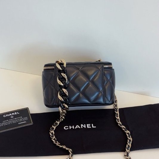 香奈兒/Chanel 黑色淡金扣 化粧包 長盒子 鏈條包-6