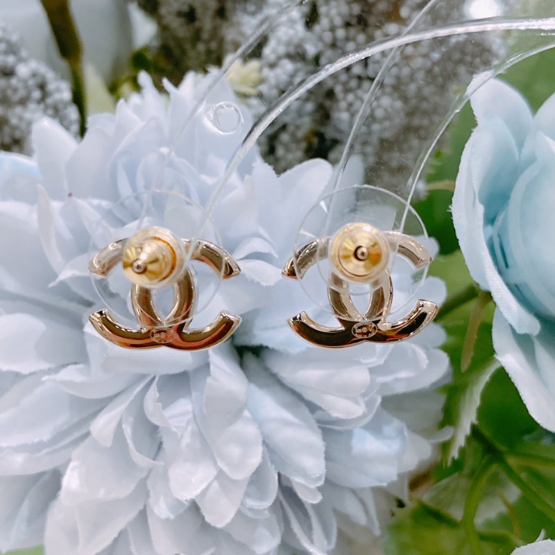 TW4809	Chanel 香奈兒迷你CC字耳環 Mini CC Logo Earrings Crystal x GHW-7