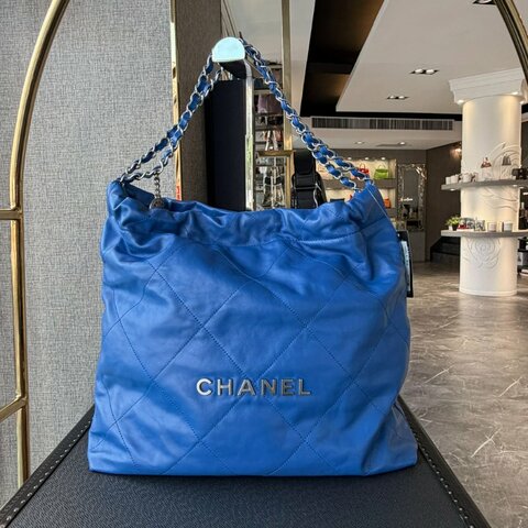 CHANEL 小牛皮 22包 中款 藍色 晶片款
