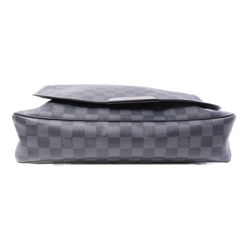 LOUIS VUITTON Damier Graghite Daniel MM肩背袋-3