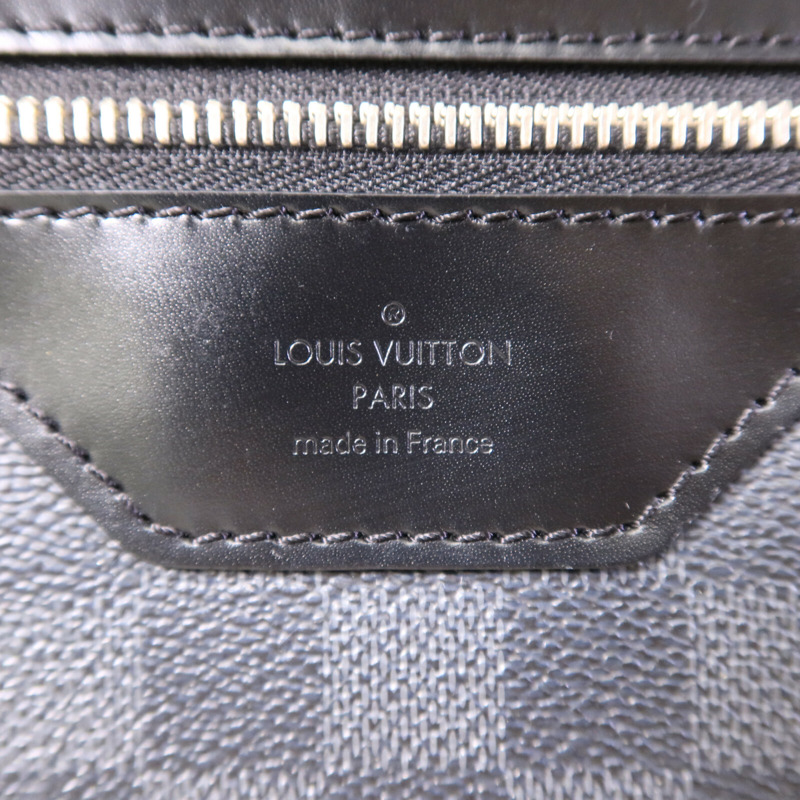 LOUIS VUITTON Damier Graghite Daniel MM肩背袋-5