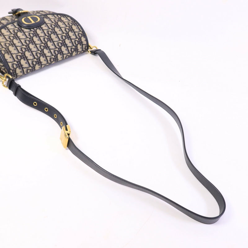 Dior 帆布Bobby Medium金扣肩背袋-8