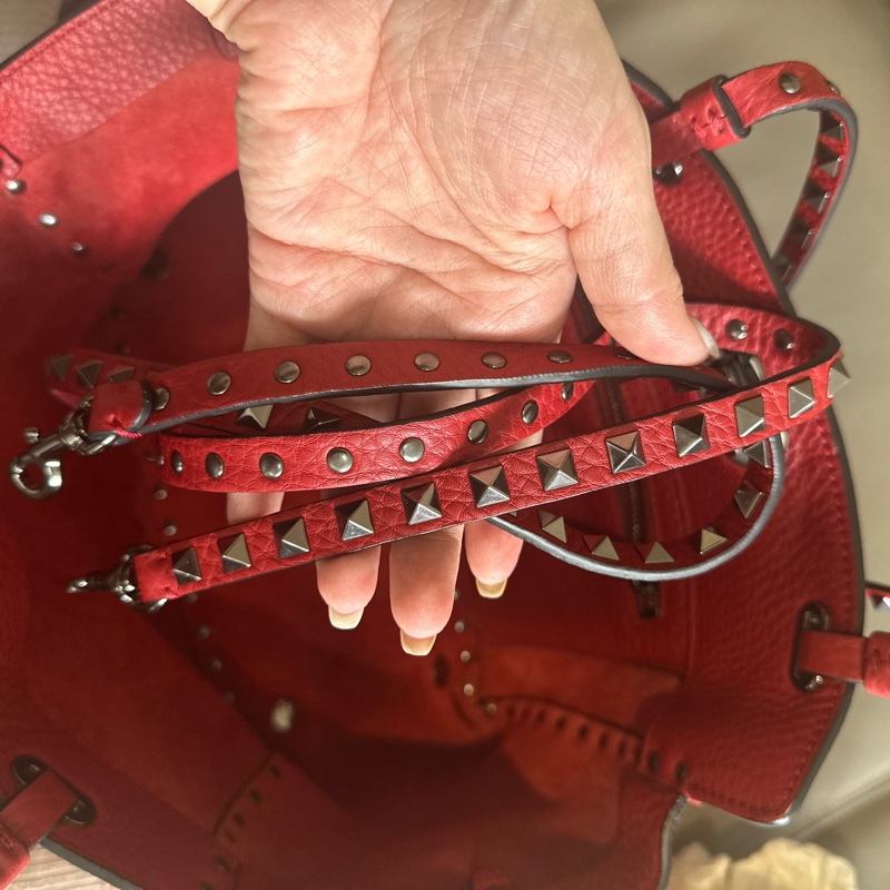 Valentino Rockstud牛皮紅色卯釘肩背包 附側背帶-14