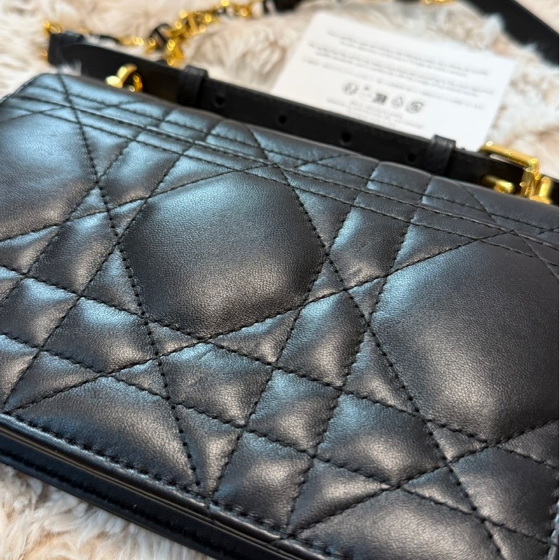 【極致優雅】Dior Miss Caro 黑色羊皮金釦鏈帶包 (中號/18cm)｜近全新 附購證正本｜專櫃在售10萬-5