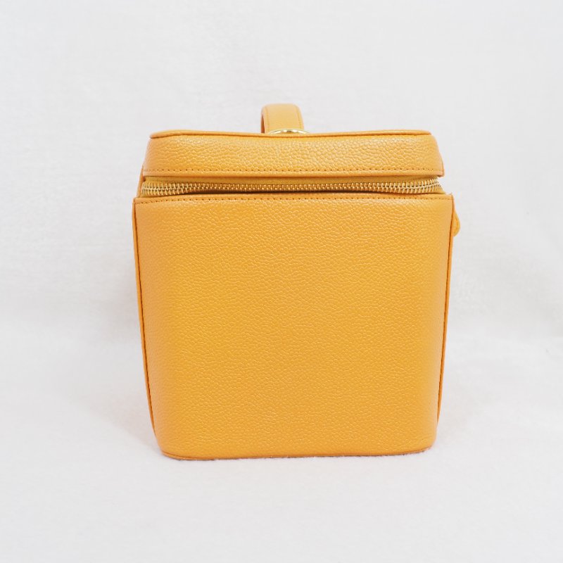 CHANEL Vintage Caviar Vanity Case 琥珀黃荔枝皮化妝箱-3