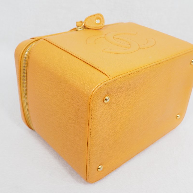 CHANEL Vintage Caviar Vanity Case 琥珀黃荔枝皮化妝箱-6