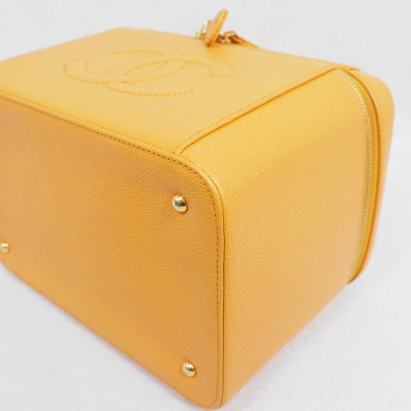 CHANEL Vintage Caviar Vanity Case 琥珀黃荔枝皮化妝箱-7