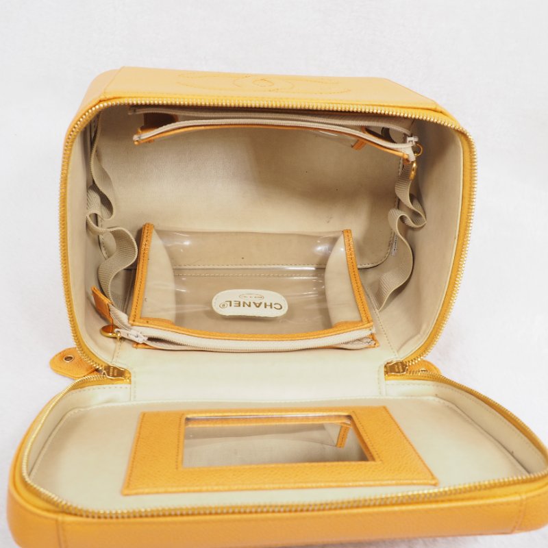 CHANEL Vintage Caviar Vanity Case 琥珀黃荔枝皮化妝箱-12