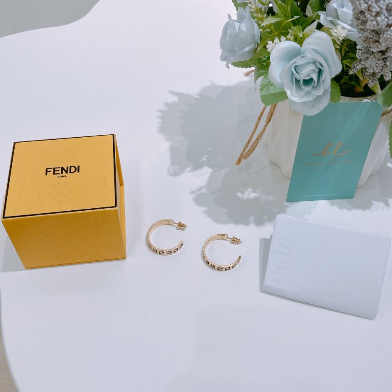 TW4817	Fendi 芬迪FF字耳環 FF Logo Circle Earrings GHW-8