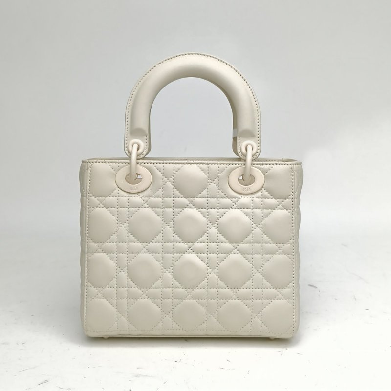 DIOR Lady戴妃包四格徽章肩帶白色牛皮白扣2021肩背包-2