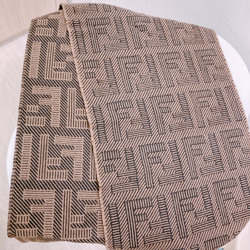 TW4815	Fendi 芬迪FF字經典圍巾 FF Monogram 180 x 35cm Wool And Silk Scarf Brown-1