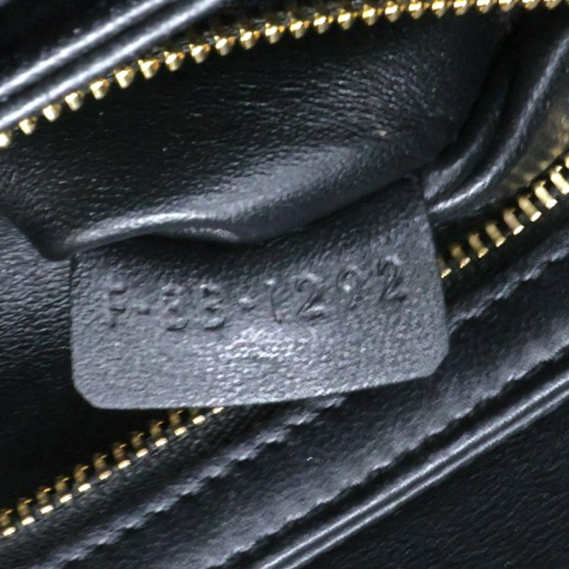 黑色 牛皮 TEEN TRIOMPHE 肩背包【CELINE 賽琳】 188423-6