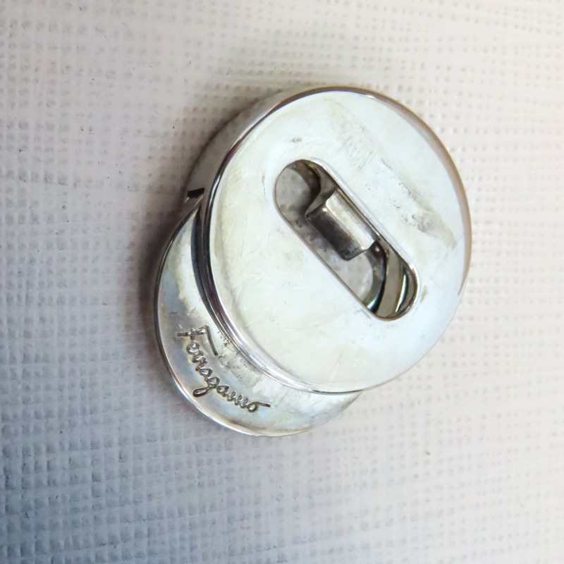 卡其色 牛皮 Ginny Vara 肩背包【Salvatore Ferragamo 費拉格慕】 21E480/20-9