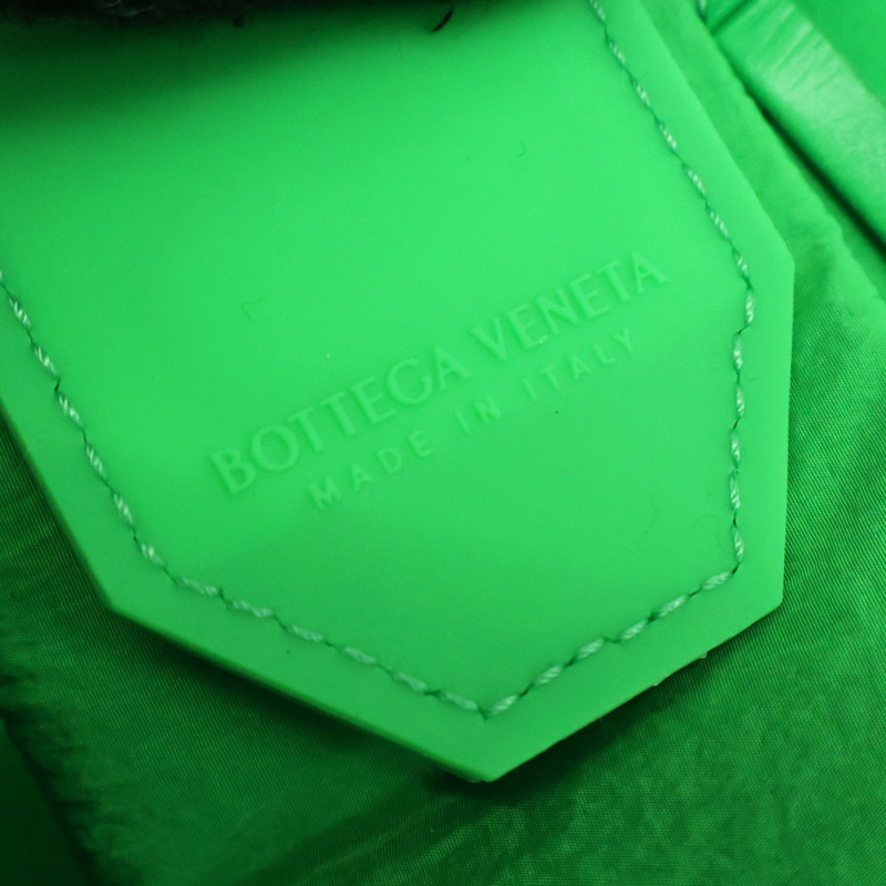 綠色牛皮 Cassette 腰包 651053【BOTTEGA VENETA BV 寶緹嘉】 651053-3