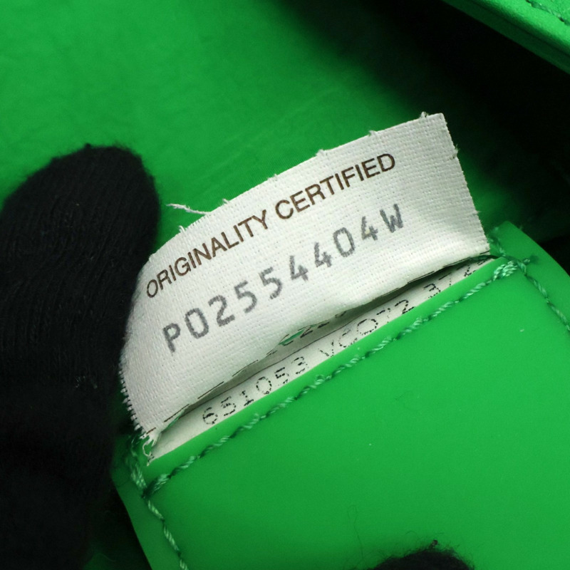 綠色牛皮 Cassette 腰包 651053【BOTTEGA VENETA BV 寶緹嘉】 651053-5