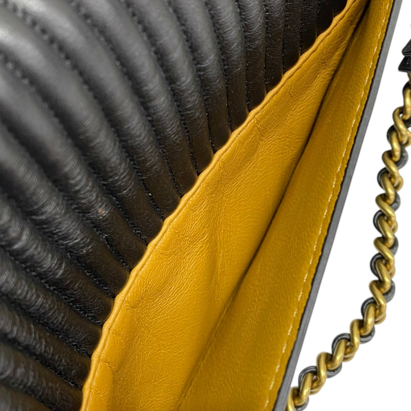 黑色 牛皮 Dinky with Quilting and Rivets 肩背包【COACH 寇馳】 22789-4