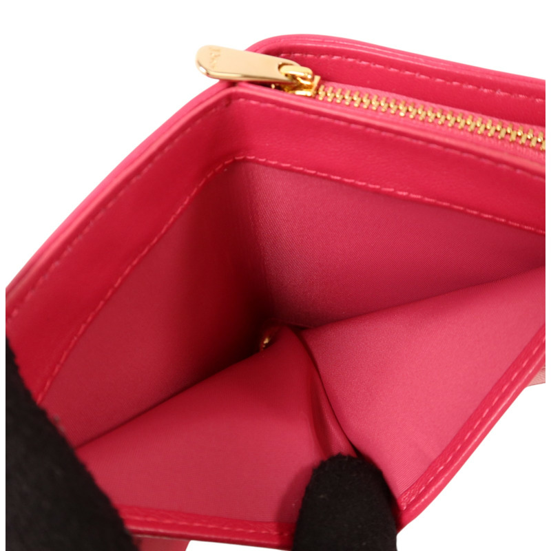 Dior 羊皮皮革Lady Dior Wallet金扣錢包-6
