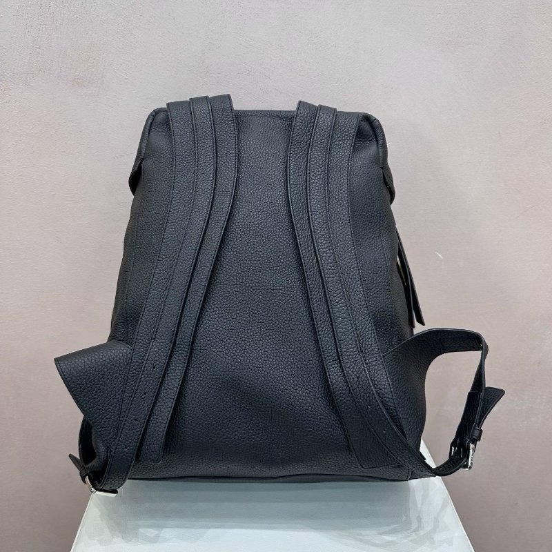 LOEWE Military黑色荔枝紋全皮 後背包 34*39  98新配件塵袋-7
