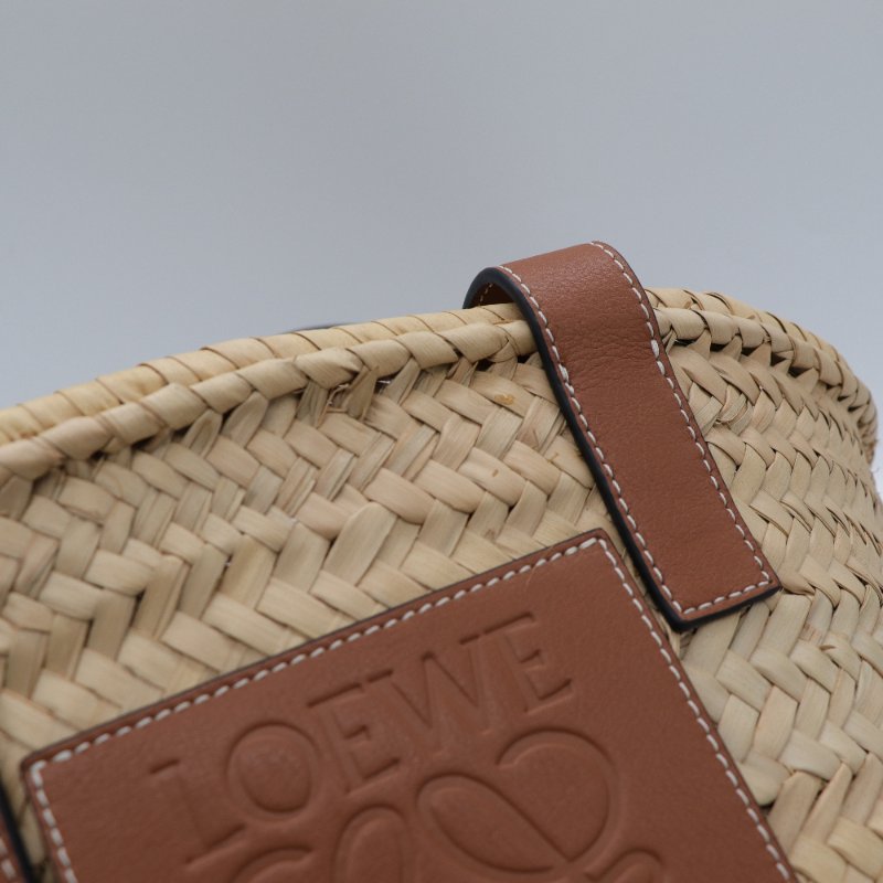 LOEWE LOGO手提 草編包-11