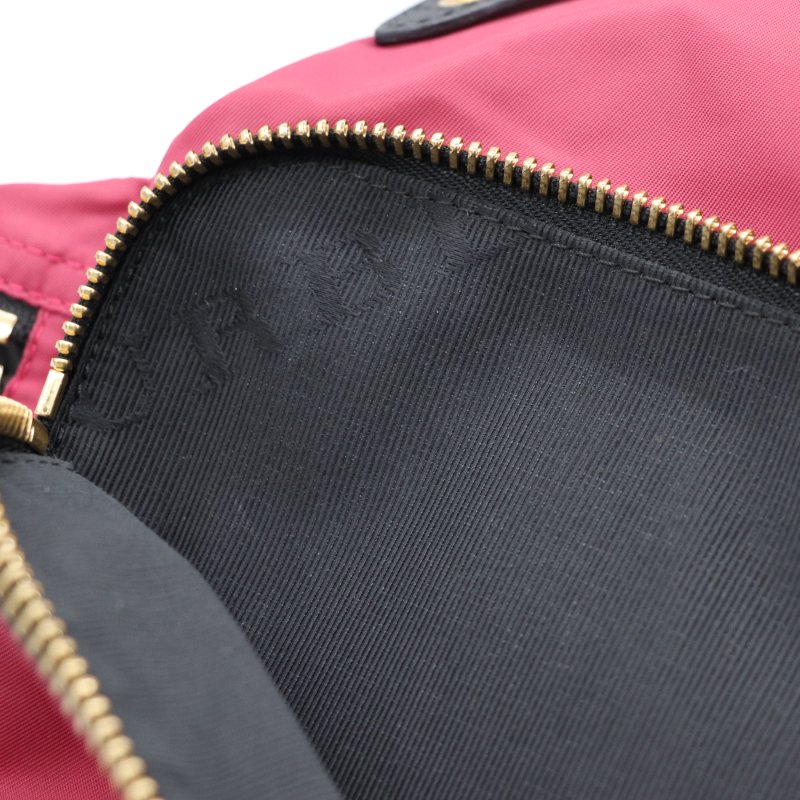 BURBERRY 紅後背包-12