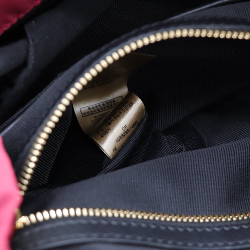 BURBERRY 紅後背包-17